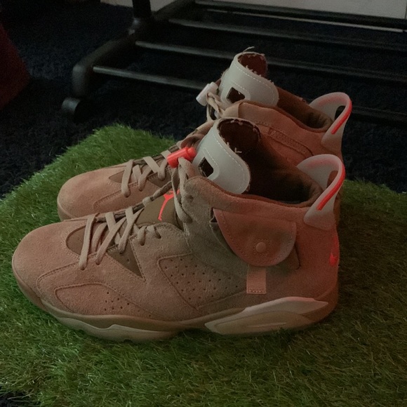 Jordan 6 travis Scott - Picture 2 of 3